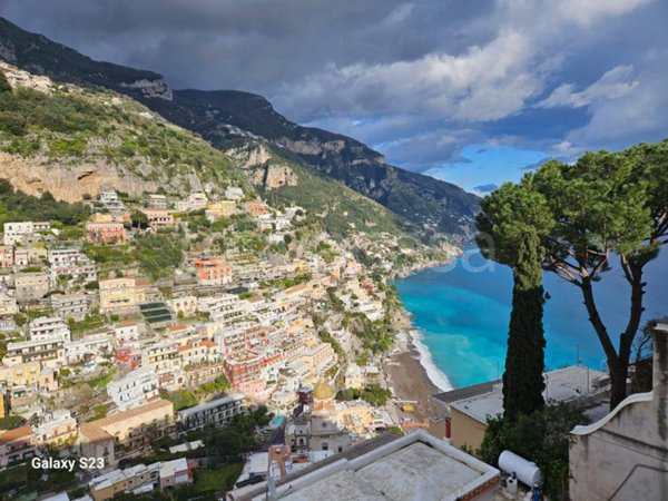 casa indipendente in vendita a Positano