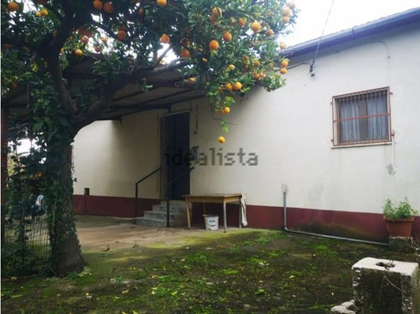 appartamento in vendita a Postiglione in zona Canneto