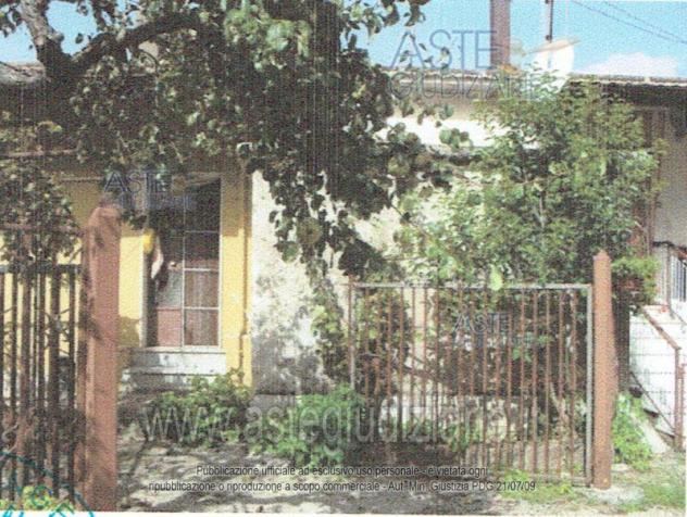 appartamento in vendita a Postiglione in zona Canneto
