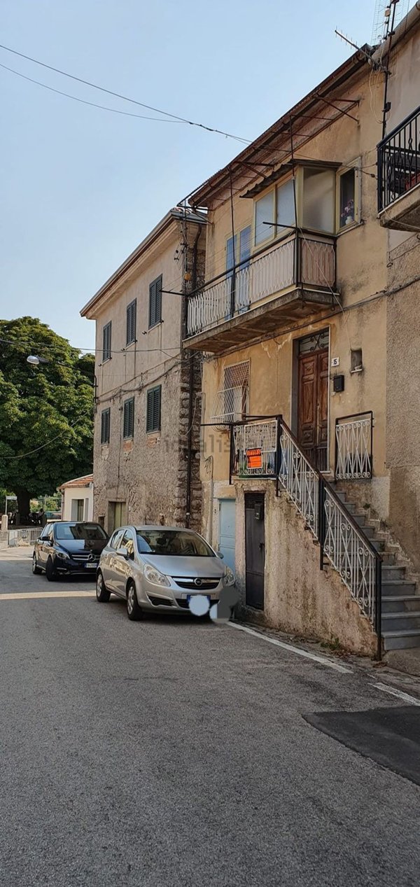appartamento in vendita a Postiglione
