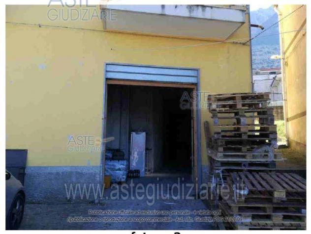 negozio in vendita a Postiglione