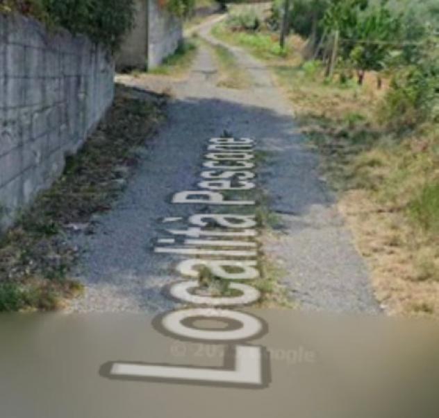 casa indipendente in vendita a Postiglione