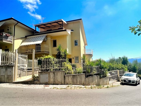 villa in vendita a Prignano Cilento