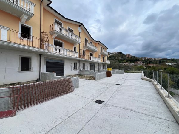 casa indipendente in vendita a Prignano Cilento