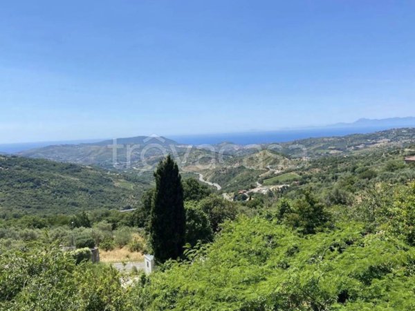 casa indipendente in vendita a Prignano Cilento