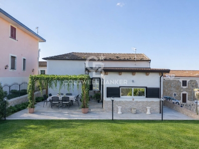 casa indipendente in vendita a Prignano Cilento