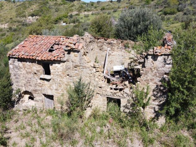 casa indipendente in vendita a Prignano Cilento