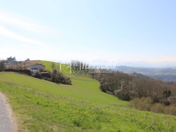 terreno agricolo in vendita a Cigliè