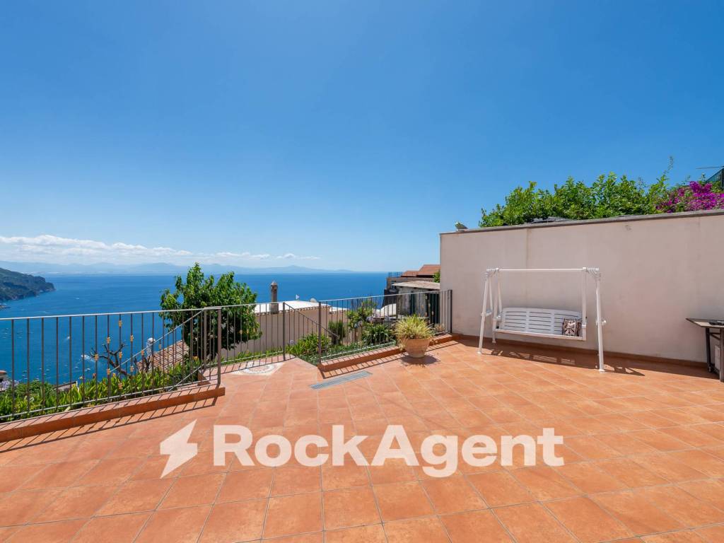 casa indipendente in vendita a Ravello in zona Torello