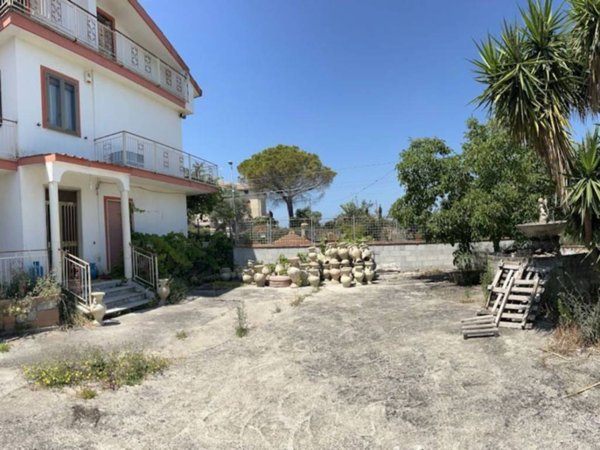 casa indipendente in vendita a Roccadaspide
