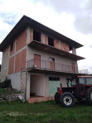 appartamento in vendita a Roccadaspide in zona Doglie