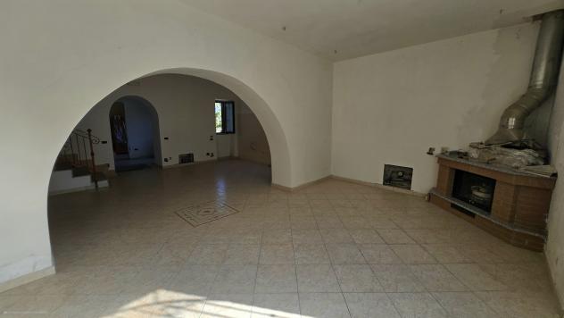 casa indipendente in vendita a Roccadaspide