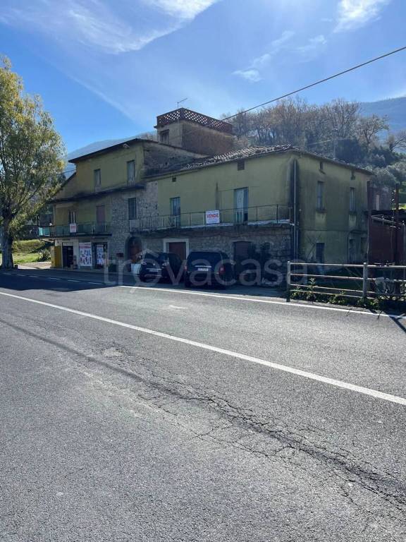 appartamento in vendita a Roccadaspide in zona Fonte