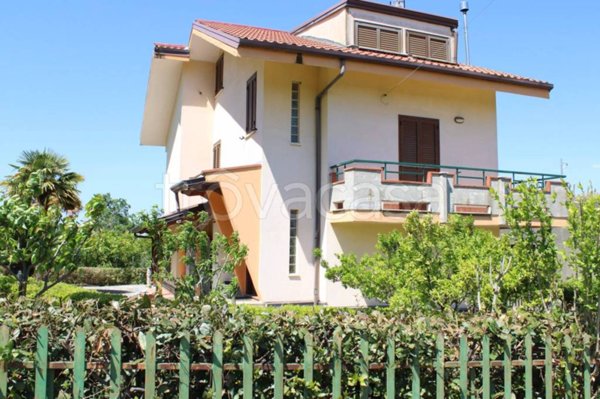 casa indipendente in vendita a Roccadaspide