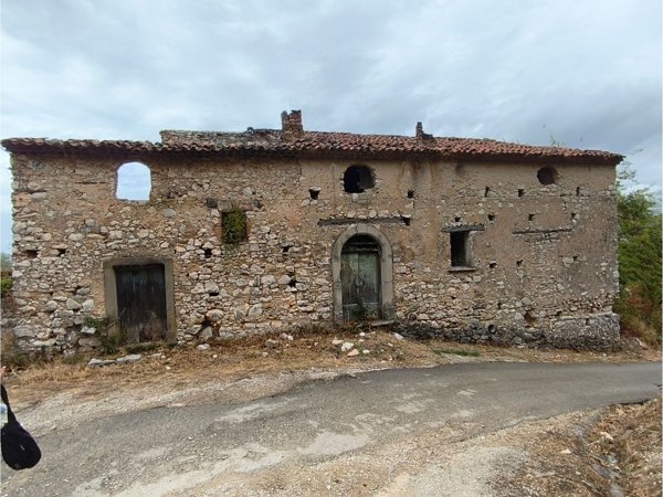 casale in vendita a Roccadaspide in zona Isca