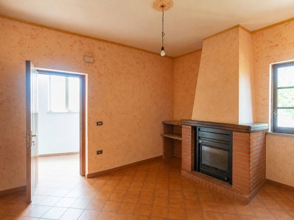 appartamento in vendita a Roccadaspide in zona Carretiello