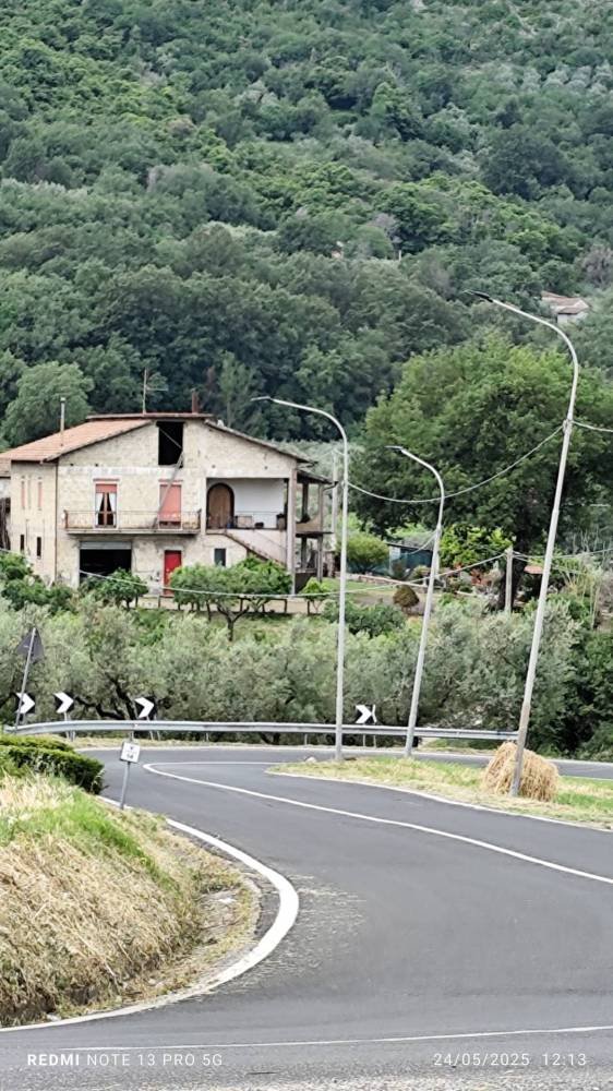 casa indipendente in vendita a Roccadaspide