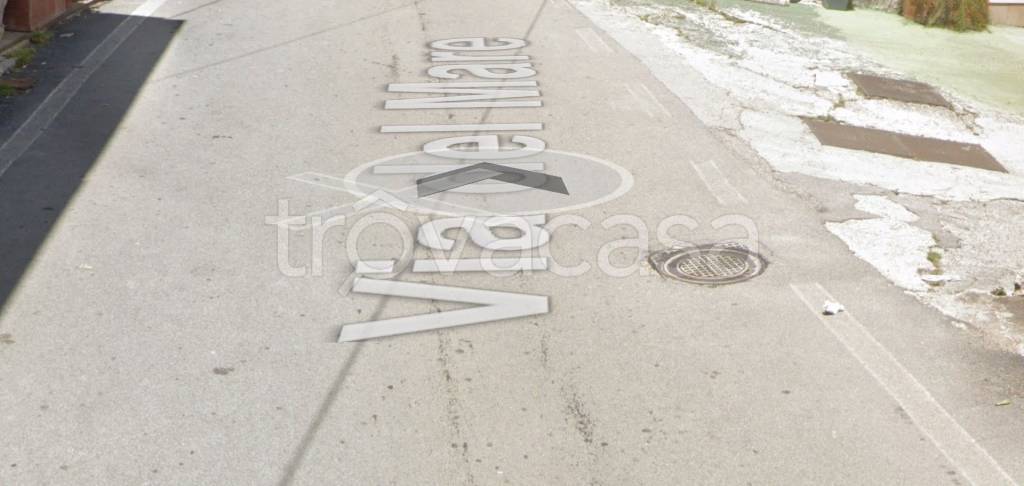 negozio in vendita a Roccagloriosa in zona Acquavena