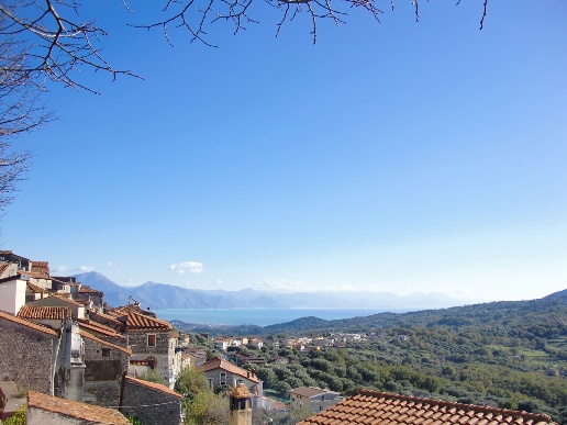 casa indipendente in vendita a Roccagloriosa