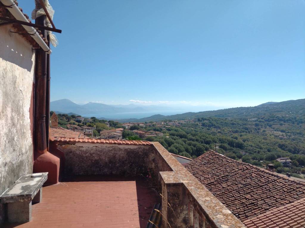 appartamento in vendita a Roccagloriosa