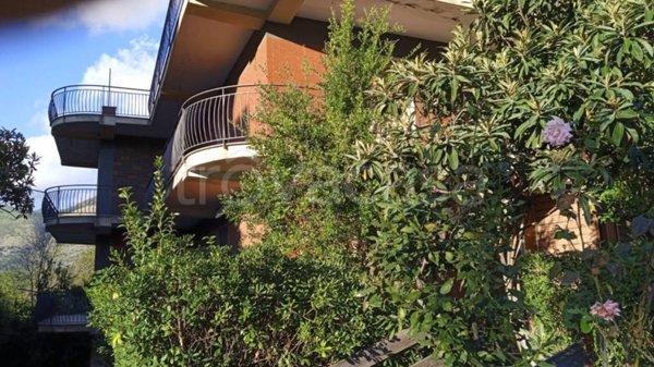 casa indipendente in vendita a Roccapiemonte in zona San Potito