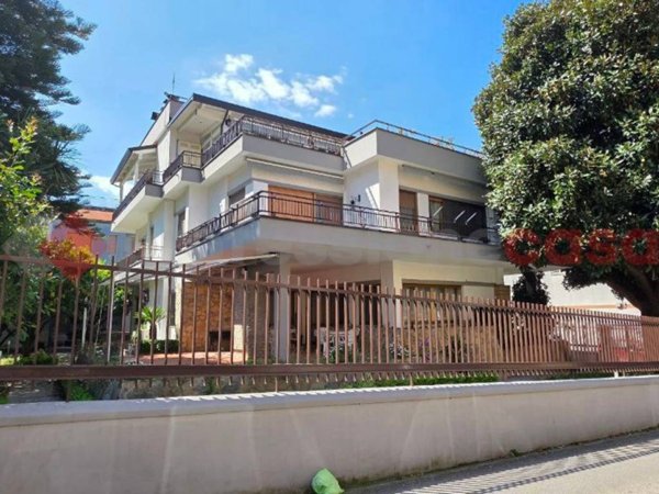 casa indipendente in vendita a Roccapiemonte