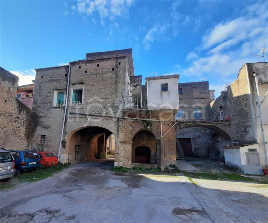 appartamento in vendita a Roccapiemonte