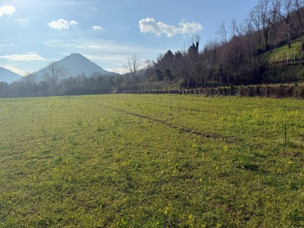 terreno agricolo in vendita a Roccapiemonte in zona San Potito