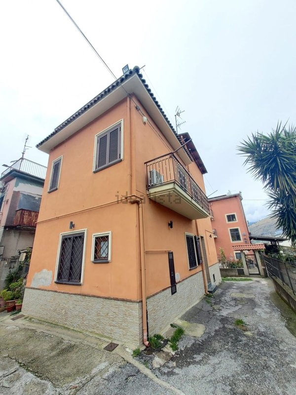 casa indipendente in vendita a Roccapiemonte