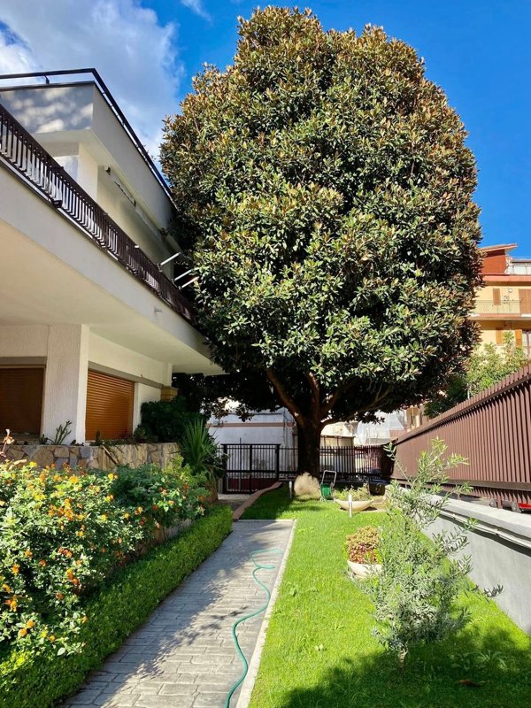 appartamento in vendita a Roccapiemonte