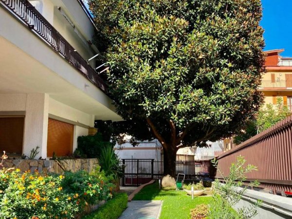 appartamento in vendita a Roccapiemonte