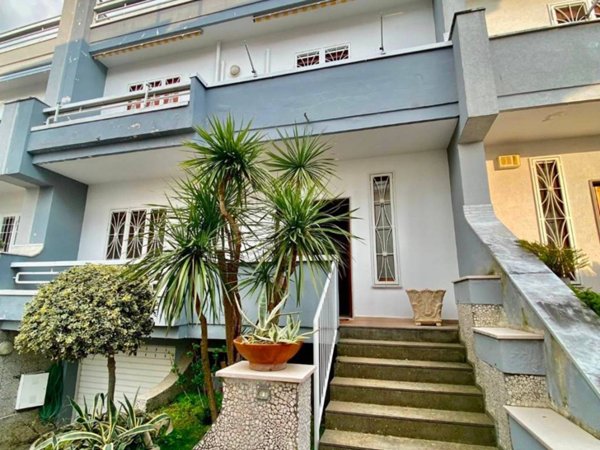 casa indipendente in vendita a Roccapiemonte