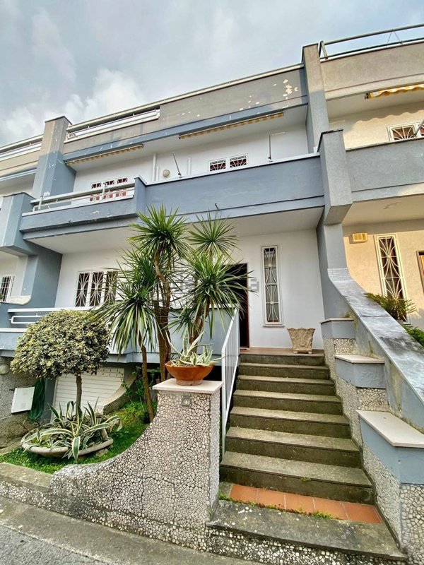 casa indipendente in vendita a Roccapiemonte