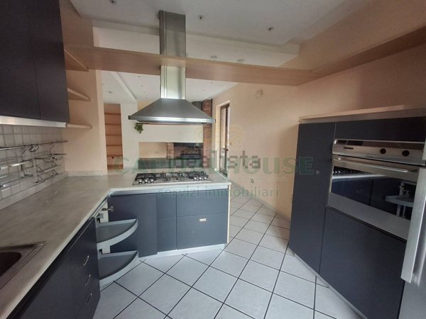 appartamento in vendita a Roccapiemonte