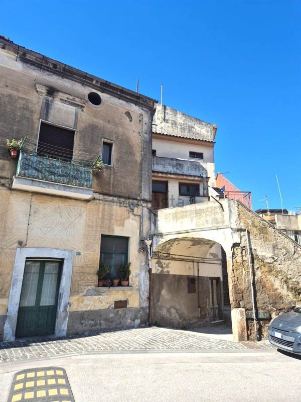 casa semindipendente in vendita a Roccapiemonte