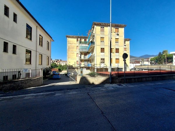 appartamento in vendita a Roccapiemonte
