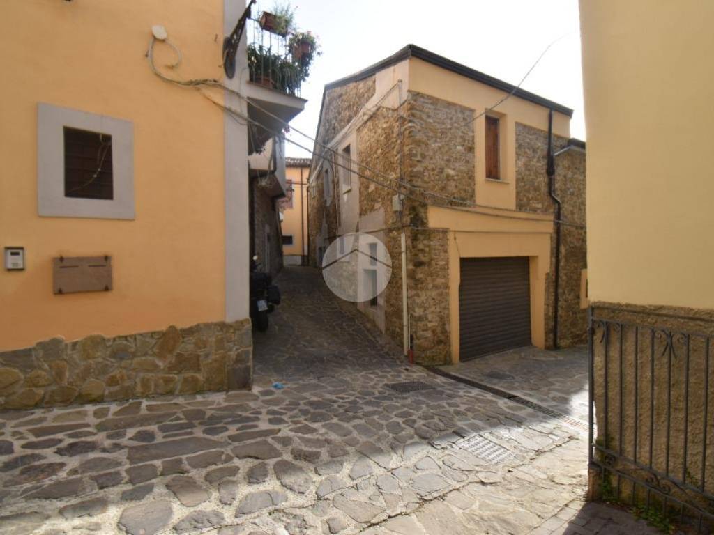 appartamento in vendita a Rutino