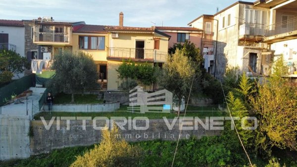 appartamento in vendita a Rutino