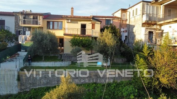appartamento in vendita a Rutino