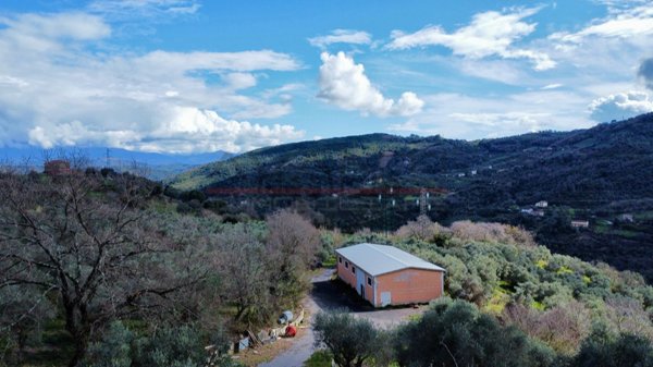 terreno edificabile in vendita a Rutino