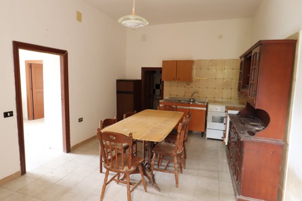 appartamento in vendita a Rutino