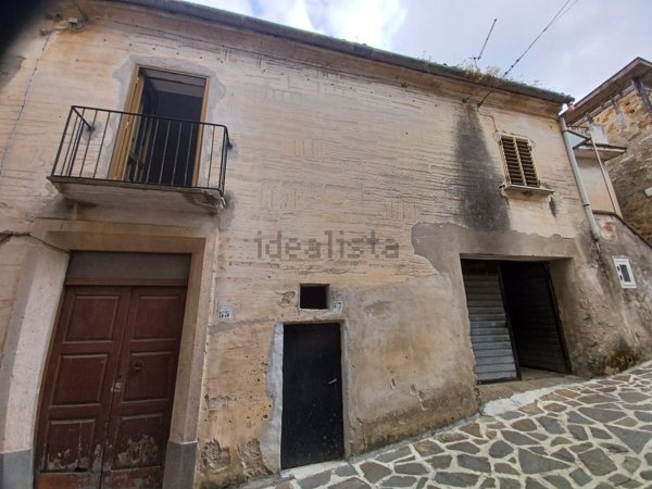 appartamento in vendita a Rutino