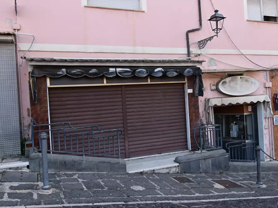 locale commerciale in vendita a Sala Consilina