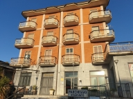locale commerciale in vendita a Sala Consilina in zona Trinità