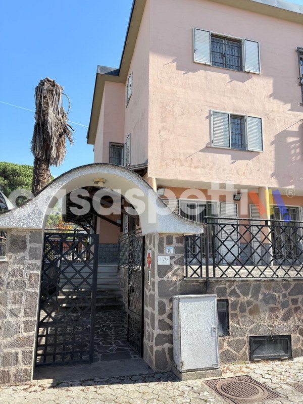 casa indipendente in vendita a Sala Consilina