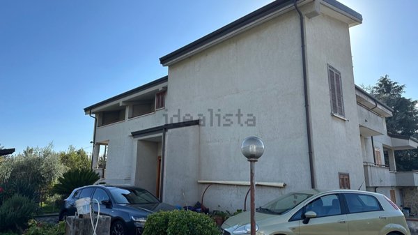 casa indipendente in vendita a Sala Consilina in zona Trinità