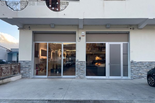 negozio in vendita a Sala Consilina in zona Trinità