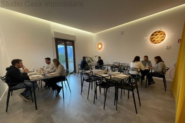 negozio in vendita a Sala Consilina in zona Trinità