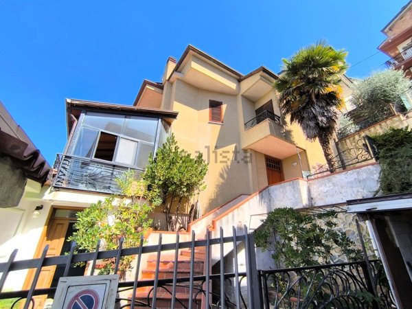 casa indipendente in vendita a Sala Consilina