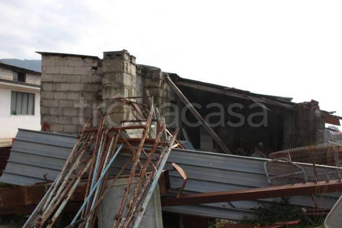 casa indipendente in vendita a Sala Consilina